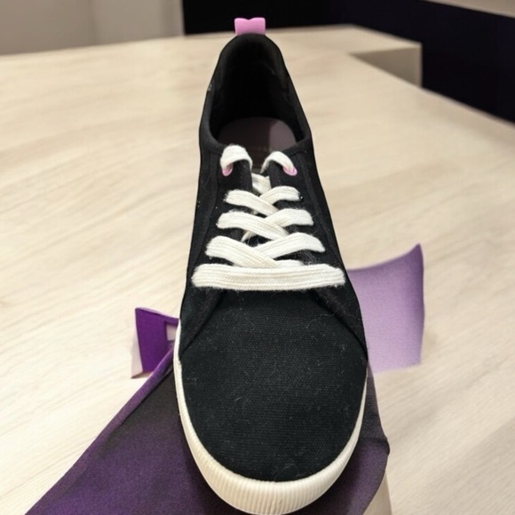 Dr. Scholl’s Jubilee Sneakers Black Purple Size 9M Low-Top Eco Friendly Clean - Picture 1 of 8